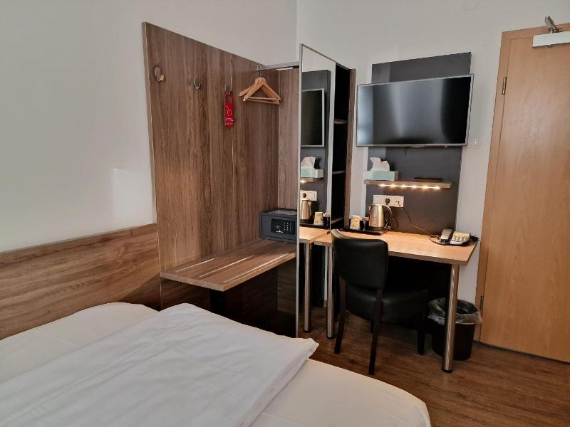 Center Hotel Essen image