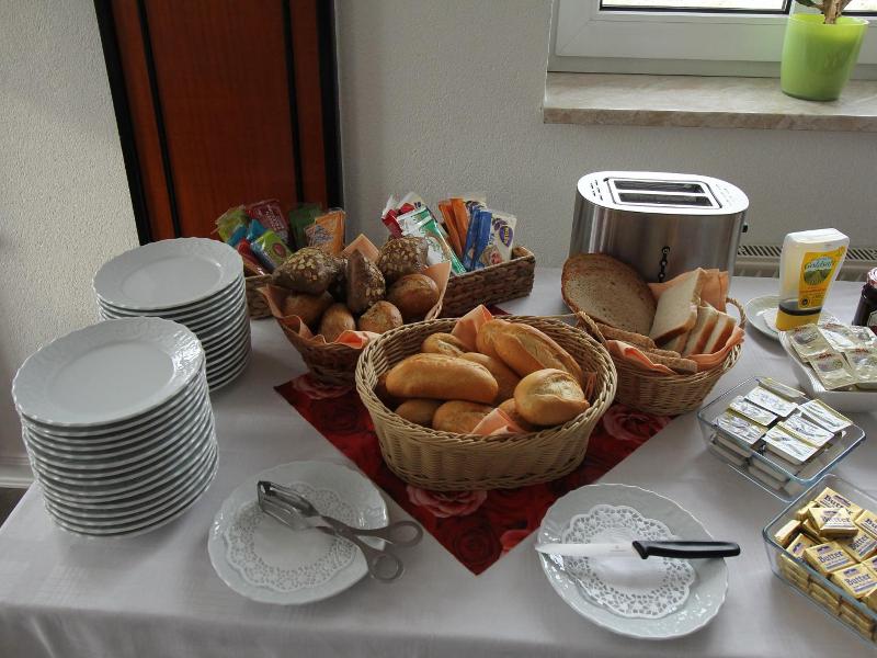 Hotel Restaurant Am Rosenhv Gel image