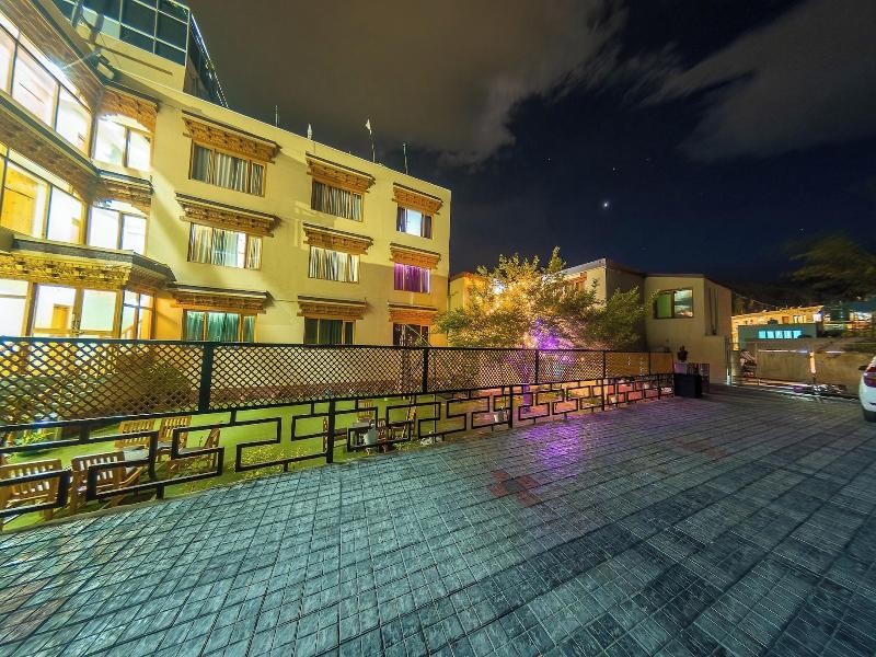 Hotel Ladakh Imperial image
