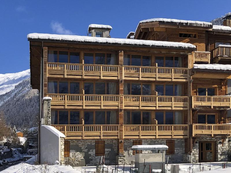 Hotel Ski Lodge