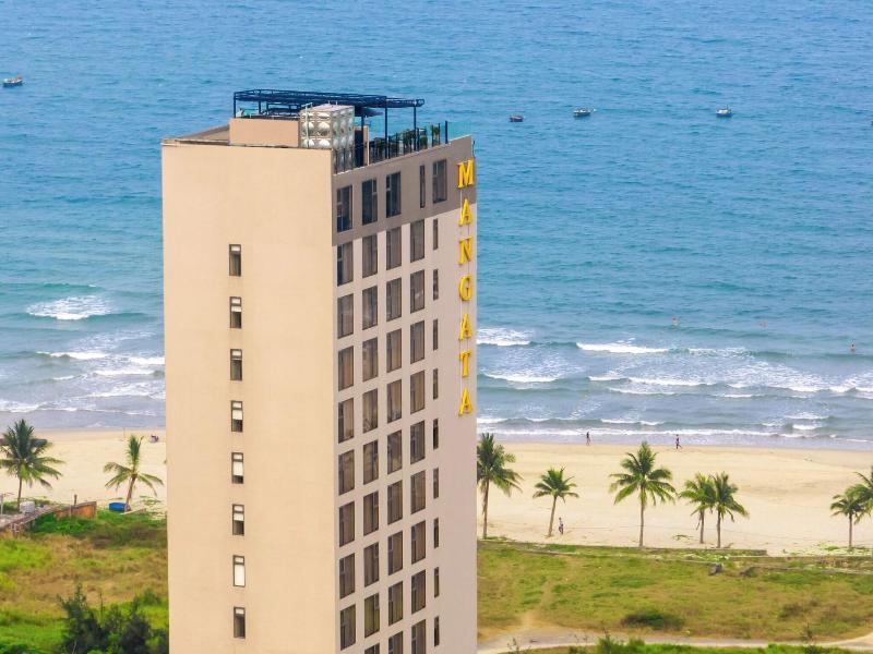Mangata Beachfront Hotel image