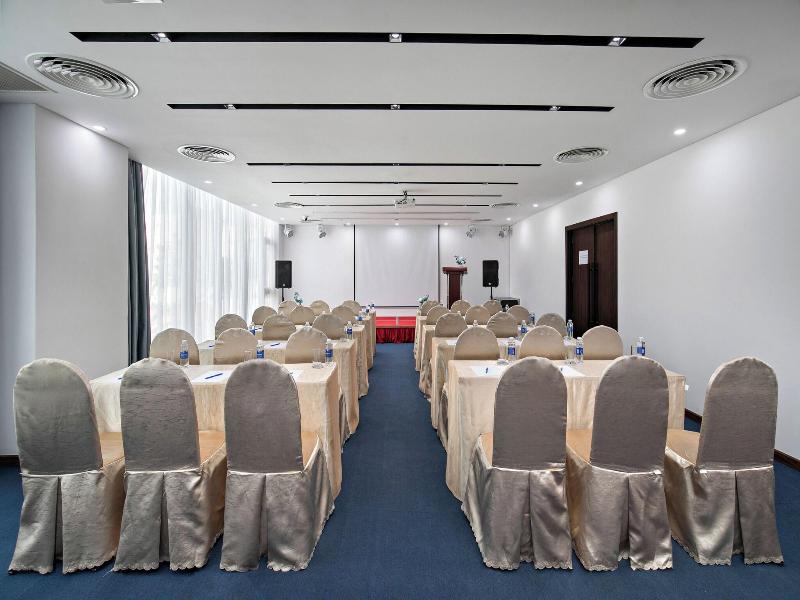 Mangata Beachfront Hotel image