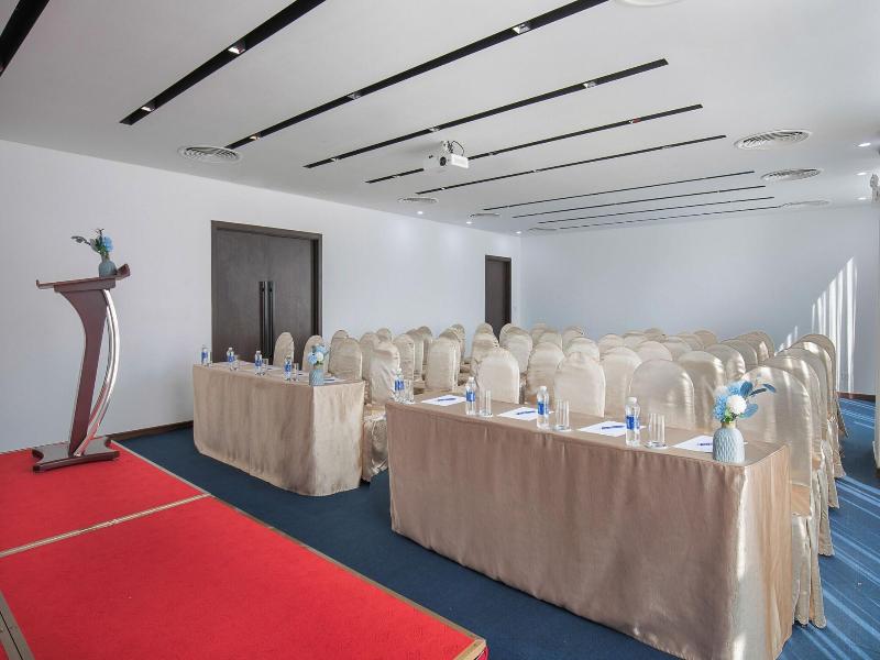 Mangata Beachfront Hotel image