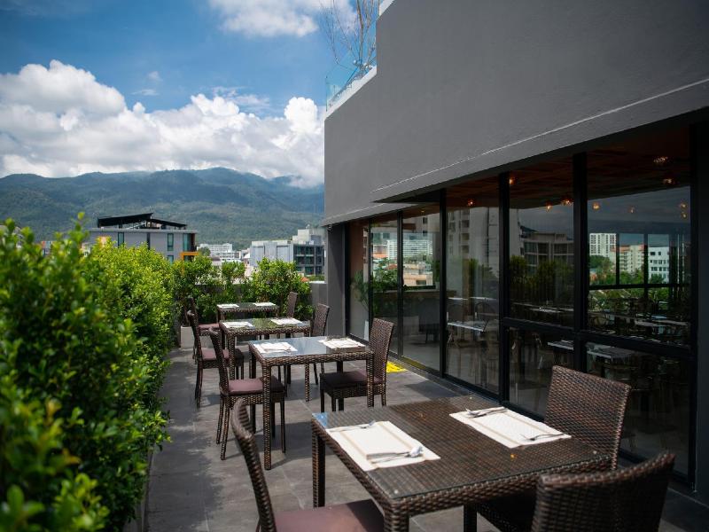 Moose Hotel Nimman image