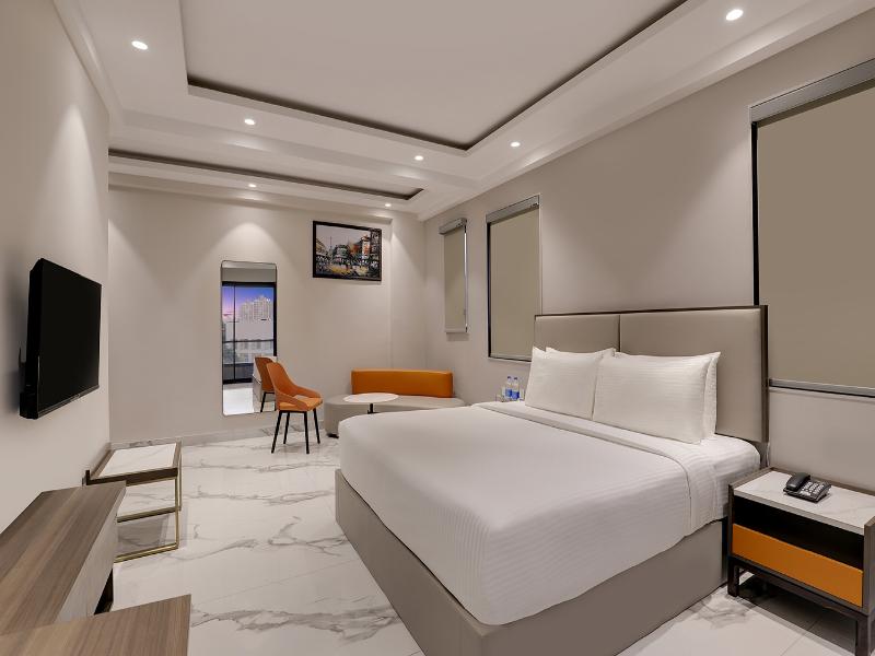 Hoften Sukh Vasa, Sector 51 Gurgaon image