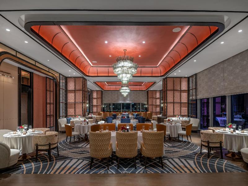 Solaire Resort North image
