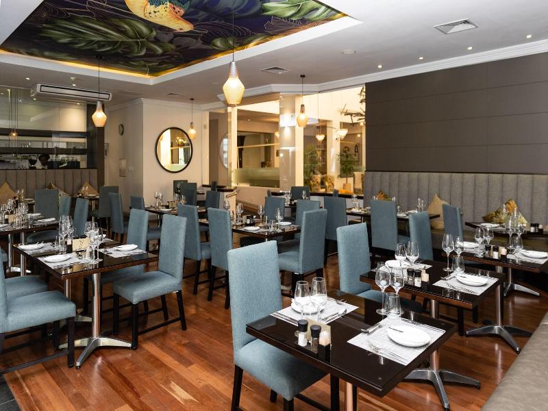 Lord Charles Hotel image