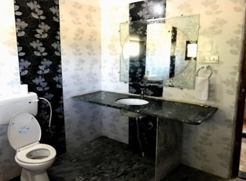 Grand Tiger Resort image
