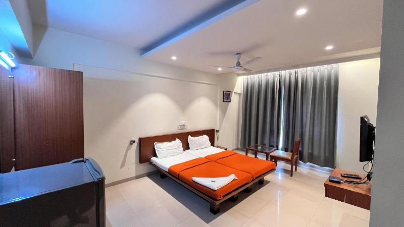 Hotel Sumanchandra Suites image