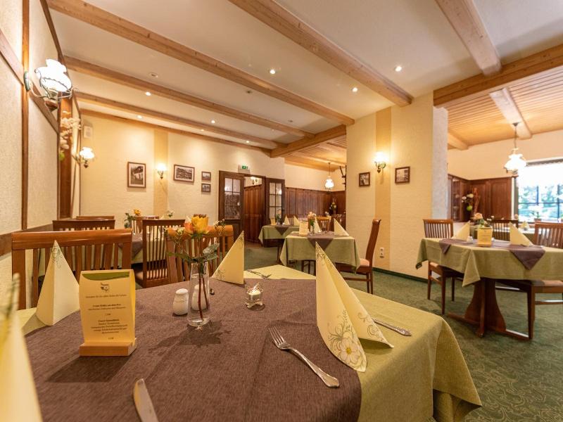 Waldgasthof Hotel Am Sauwald image