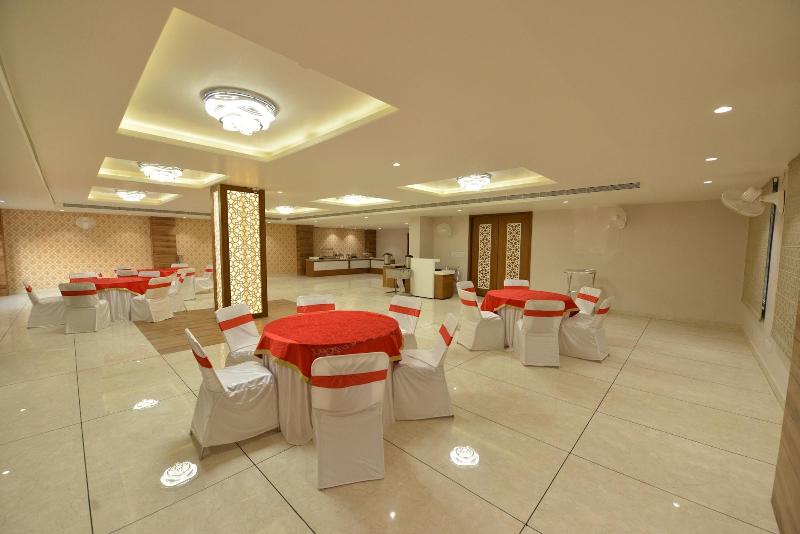 Hotel Rr 62 image