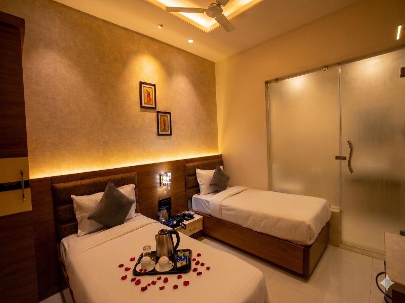 Hotel Rr 62 image