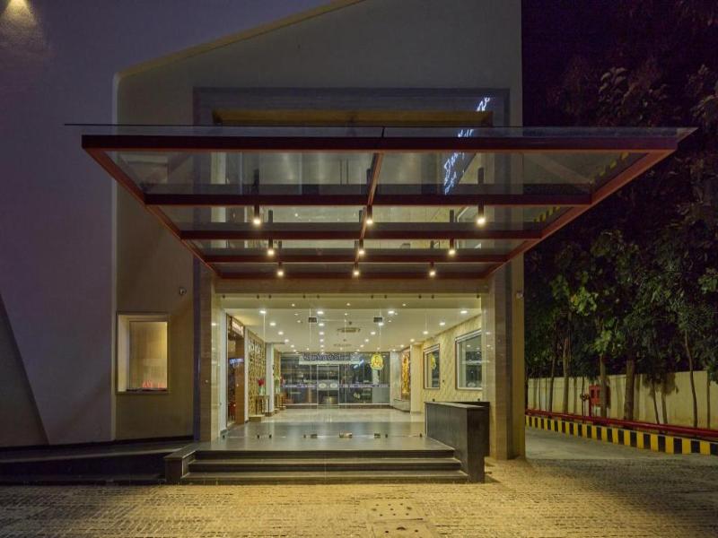Golden Tulip Tirupati — general view