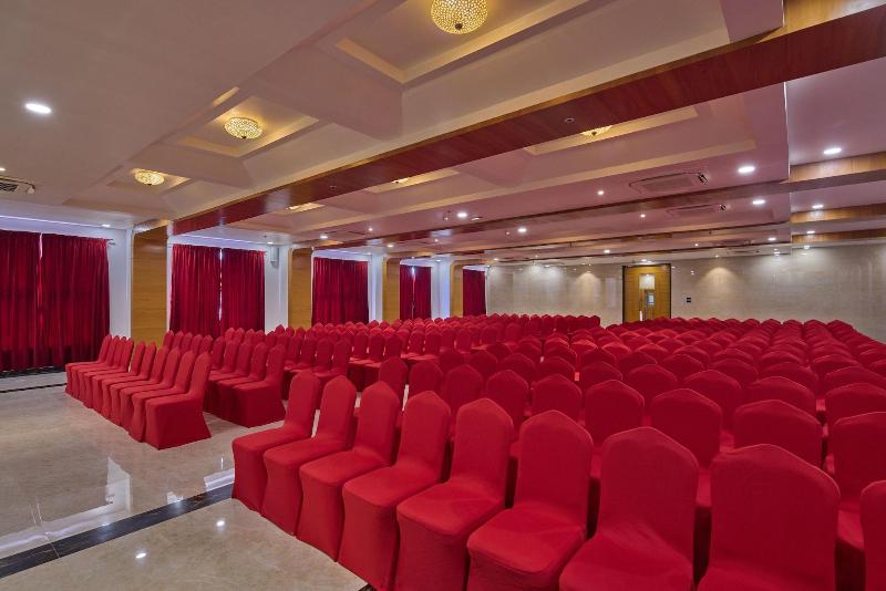 Golden Tulip Tirupati image