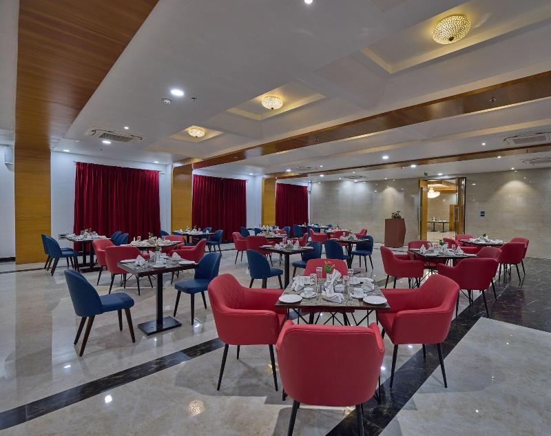 Golden Tulip Tirupati image