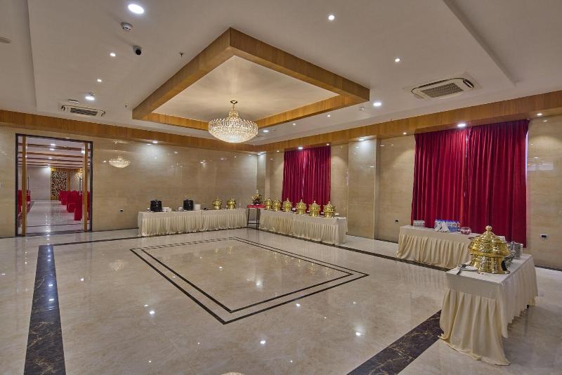 Golden Tulip Tirupati image