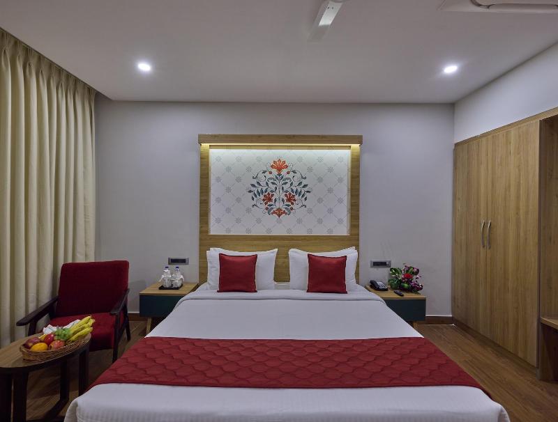 Golden Tulip Tirupati image