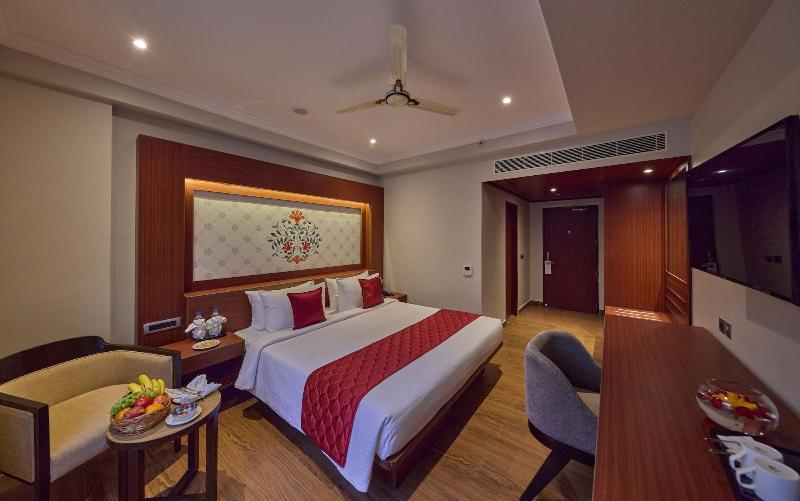 Golden Tulip Tirupati image