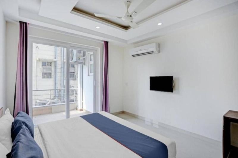 Hotel Collection Inn image