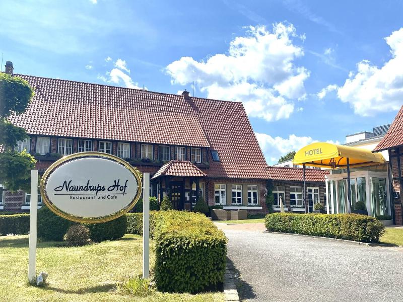 Naundrups Hof image