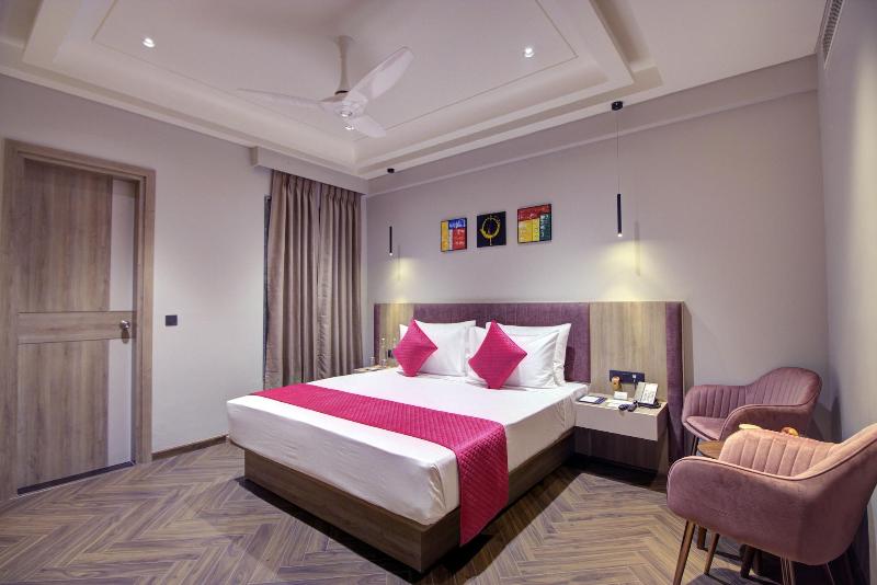 Cygnett Collection Kk Hotel image