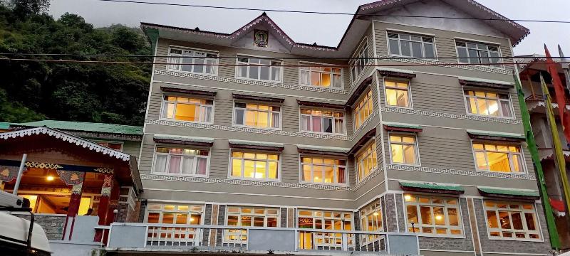 Le Coxy Resort — exterior view