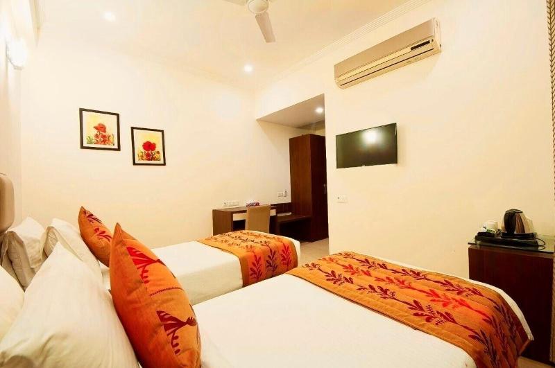 Alpina Hotels & Suites image