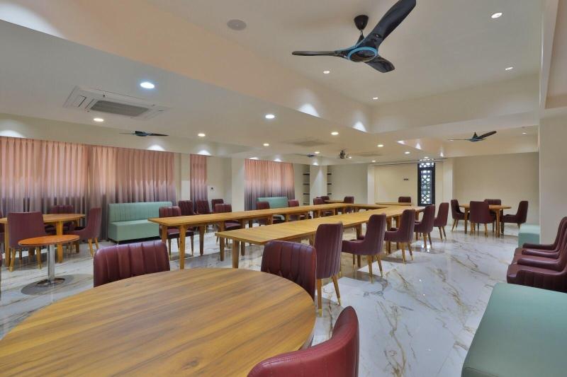Hotel Empyrean image