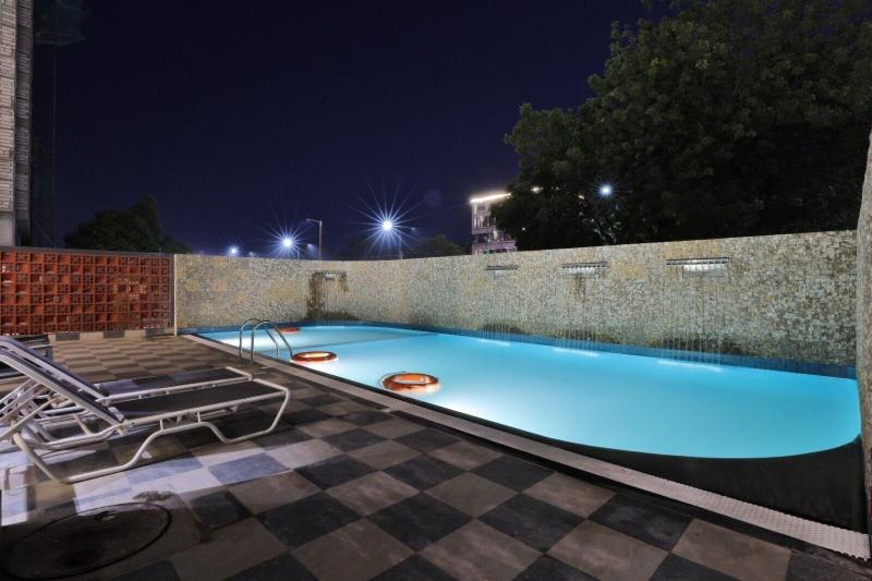 Hotel Empyrean image