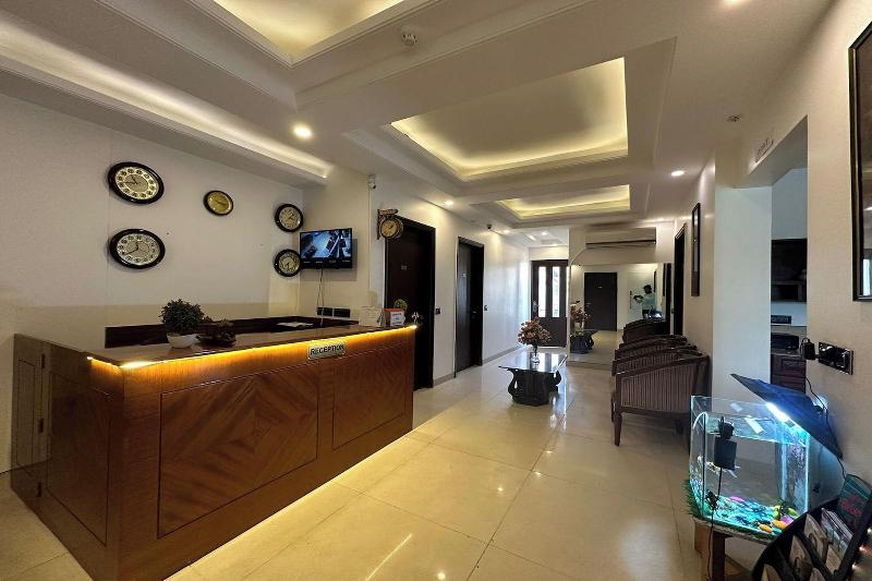 Hotel The Imperio image