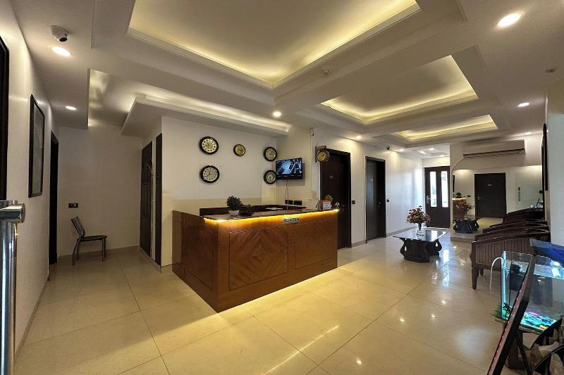 Hotel The Imperio image