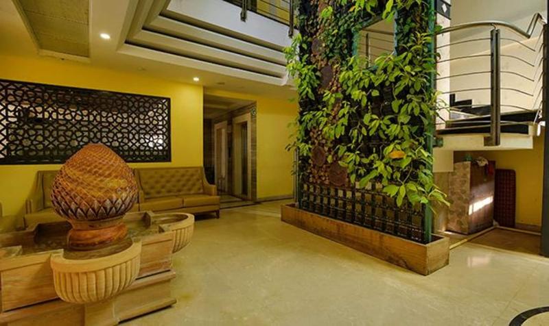 Fabhotel Emerald Resort image