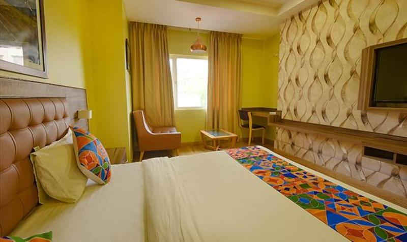 Fabhotel Emerald Resort image