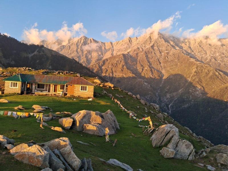 Hostel Hikers World image