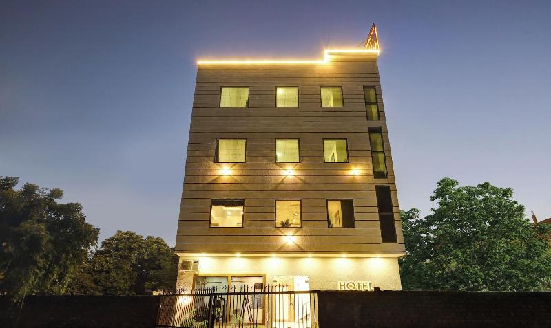 Itsy Hotels Vedansh image