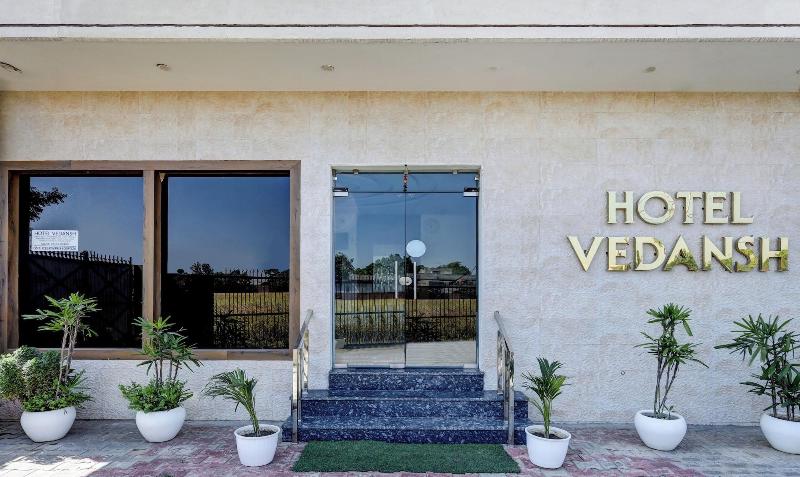 Itsy Hotels Vedansh image
