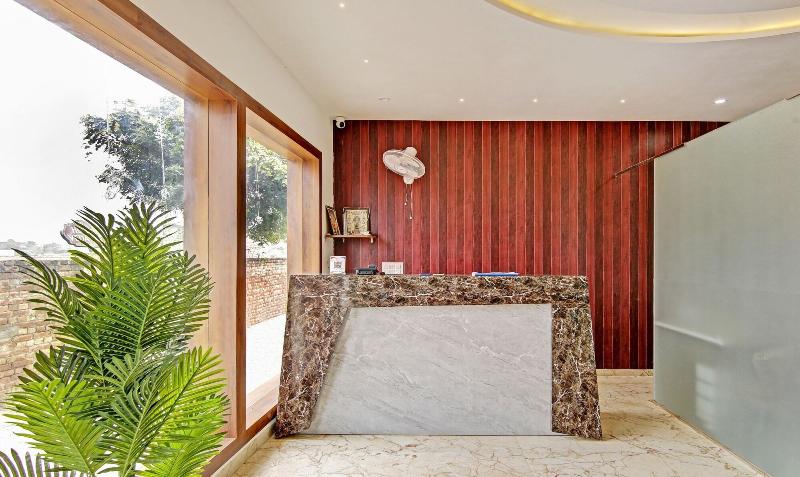 Itsy Hotels Vedansh image
