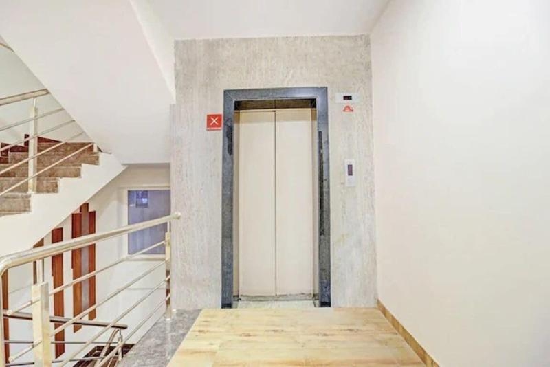 Iroomz Sri Udupi Park Suites Pmc image