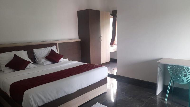 Green Mount Resorts image
