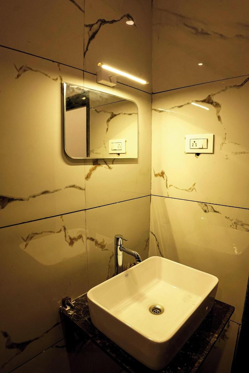 Green Mount Resorts image