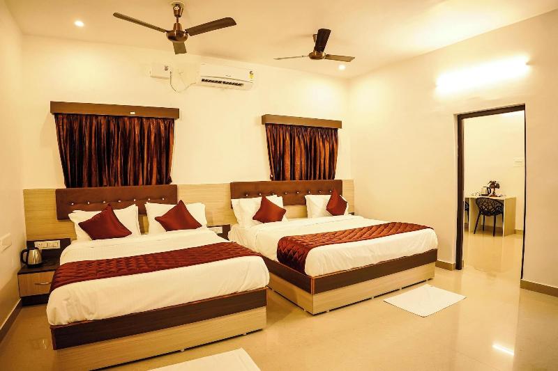 Green Mount Resorts image