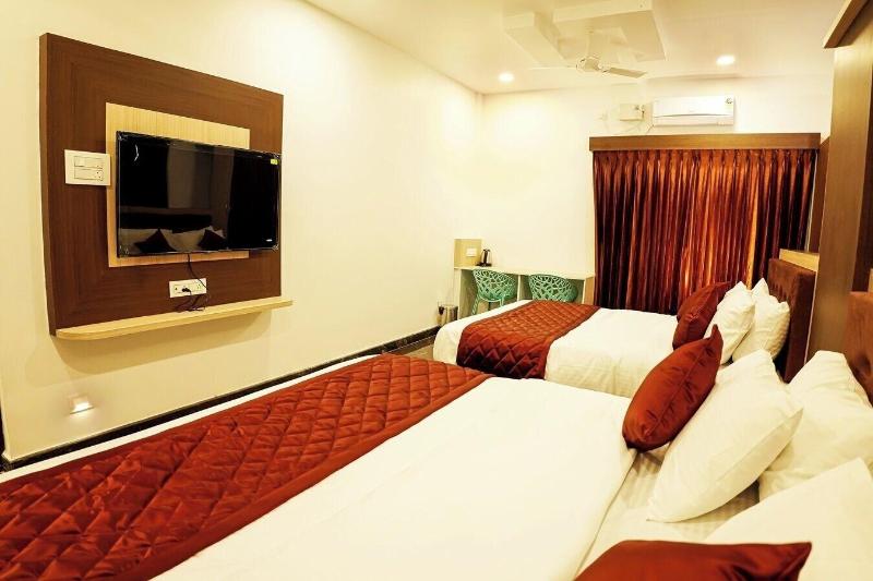 Green Mount Resorts image