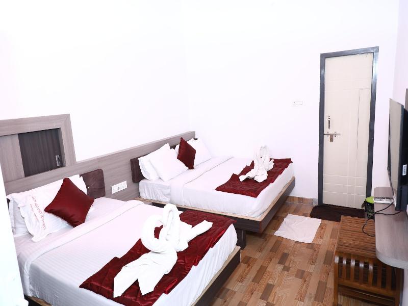 Green Mount Resorts image