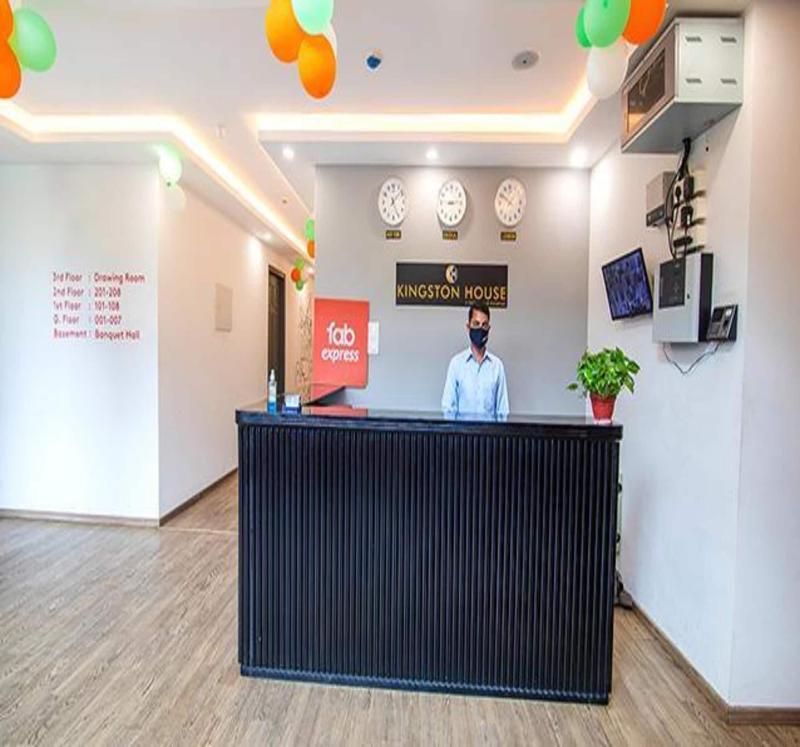 Fabhotel Kingston House — view