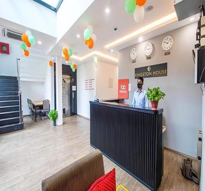 Fabhotel Kingston House image