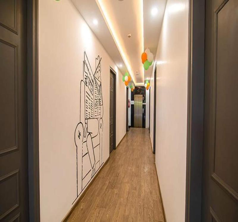 Fabhotel Kingston House image