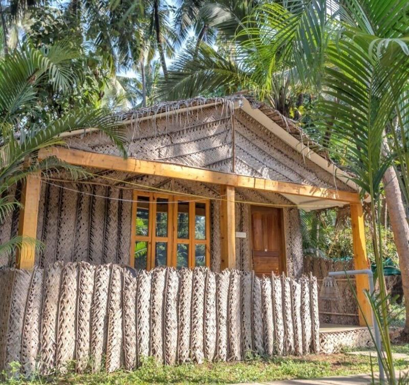 Kings Villa Resort image