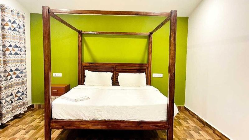 Kings Villa Resort image