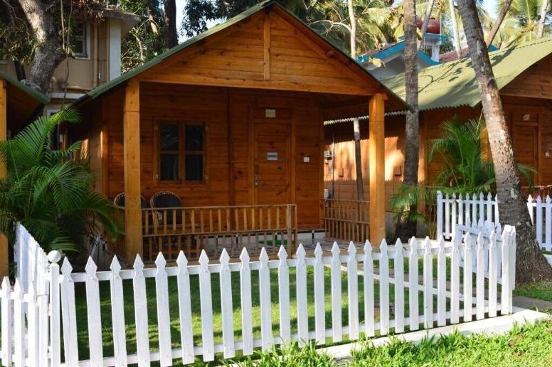 Kings Villa Resort image