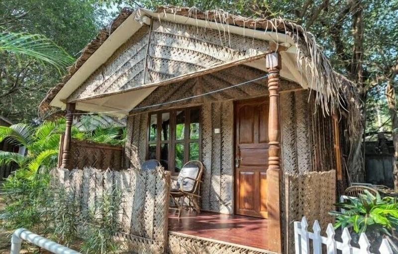 Kings Villa Resort image